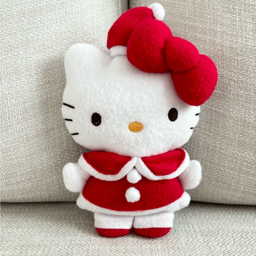 Hello Kitty plush